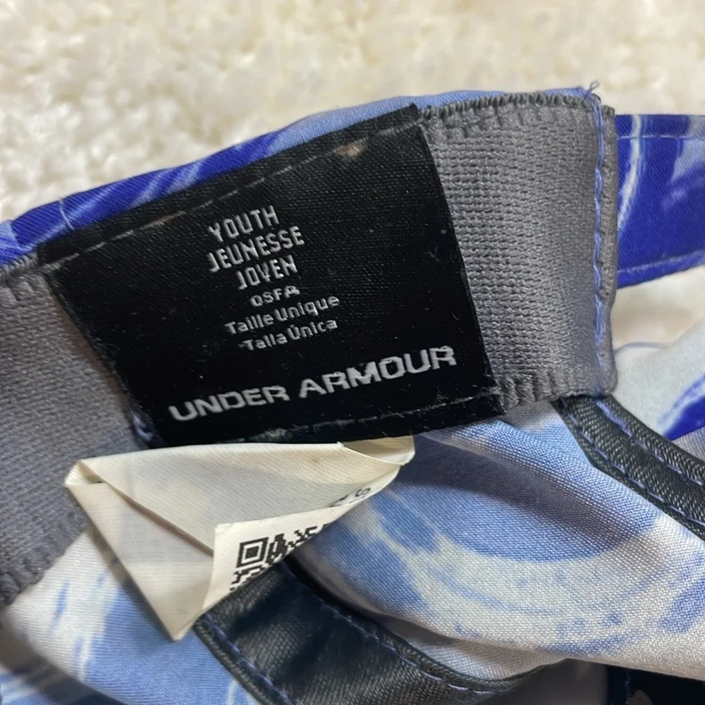 Under Armour Kids Bundle of 2 Blue Purple Baseball caps Sz Youth